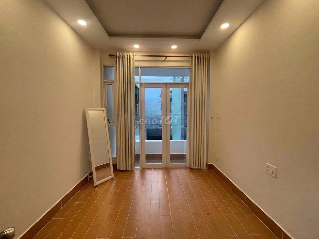 Renting 3M Alleys.