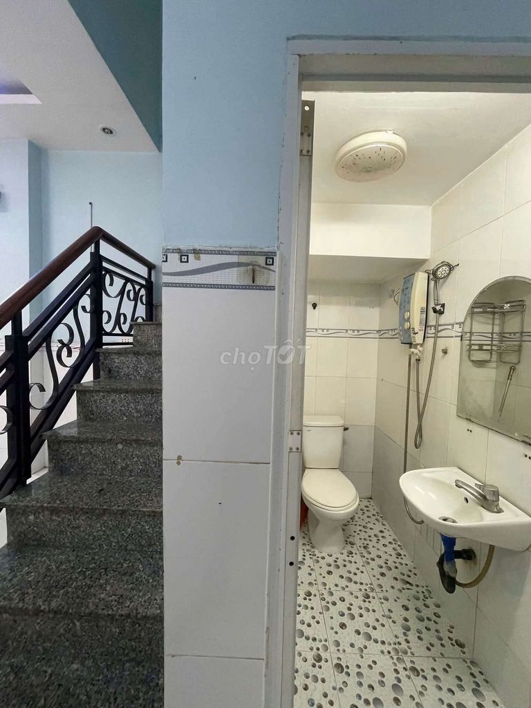 The original, 310 meters, 2 bedrooms 2 toilets, an alley near a số 3,210 9th Street.