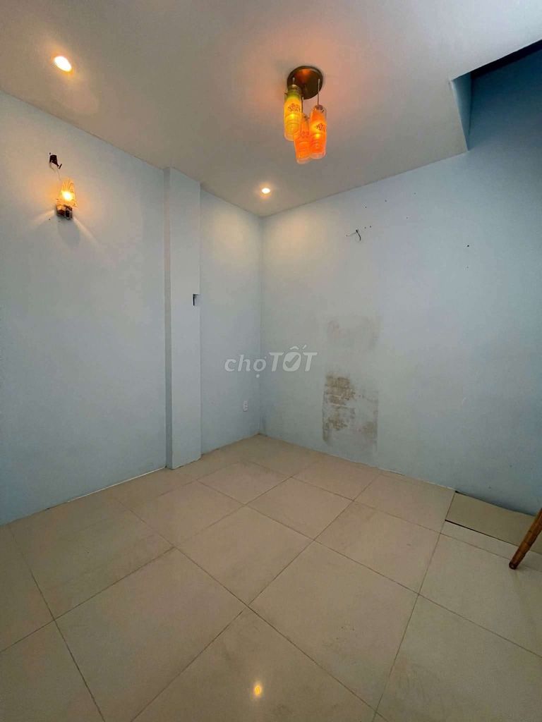The original, 310 meters, 2 bedrooms 2 toilets, an alley near a số 3,210 9th Street.