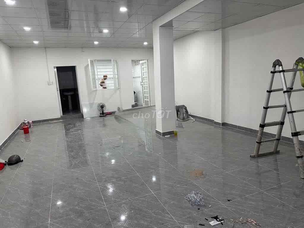 (7 meters x 13 meters), one bedroom, one bathroom, one floor. O 9 3 3 3 3 3 2 2 8 3