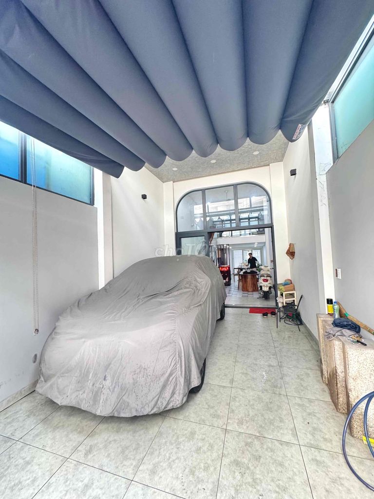 House 4 x221-1-0-0-3-3-3-3-3-3, 8M Street, Tô Hiệu Road
