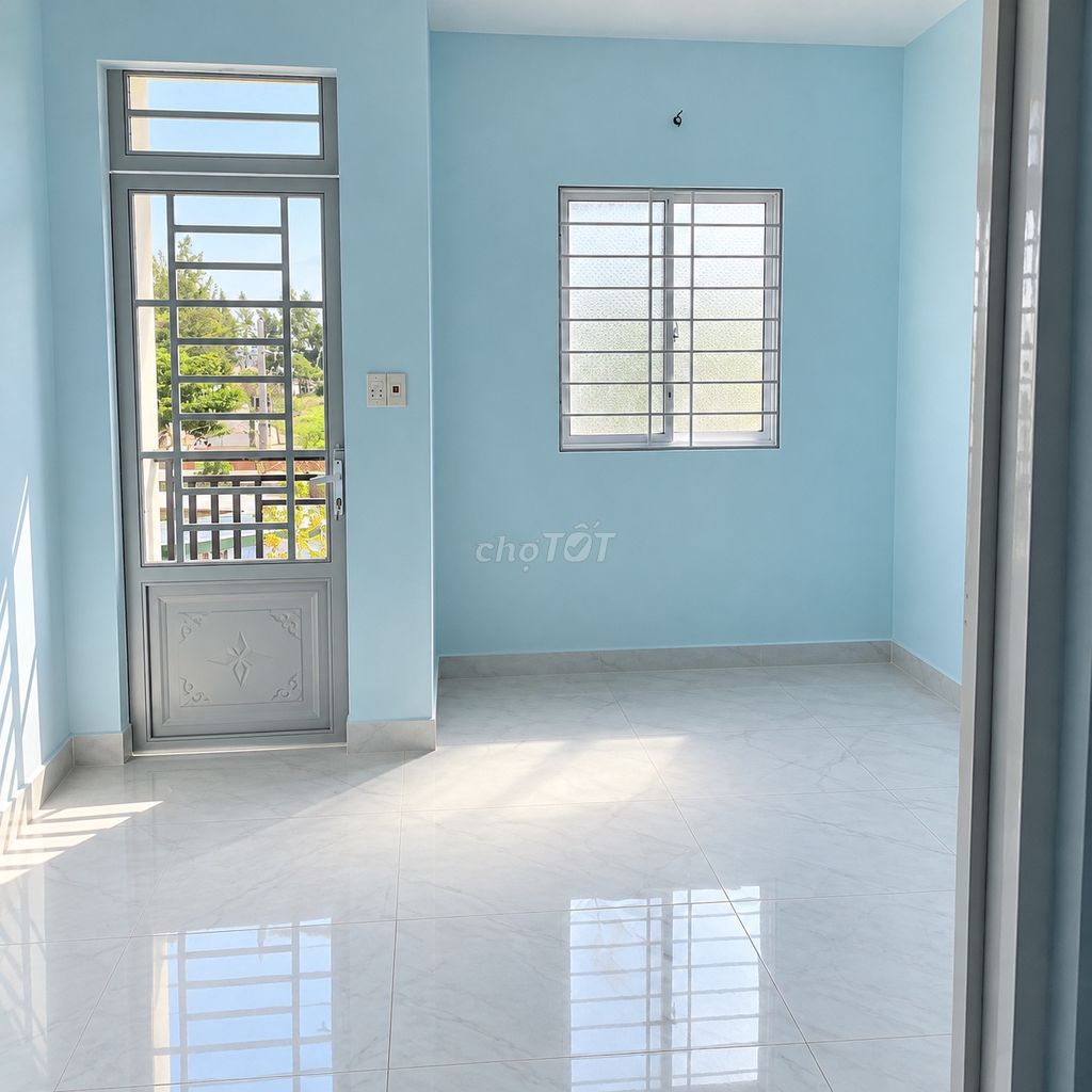 Rent an alley house - 3 stories - 740 million, full interior