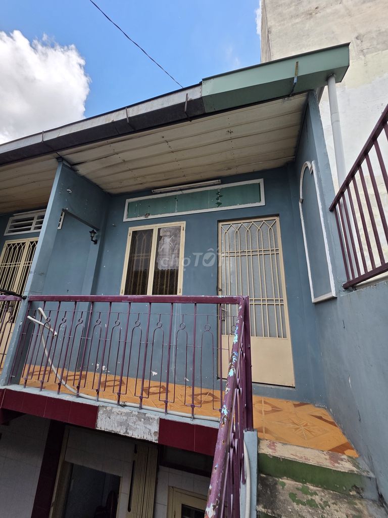 rents the home to the owner (with guard) - 0-3-1 Trần Quốc Tuấn (close to art)