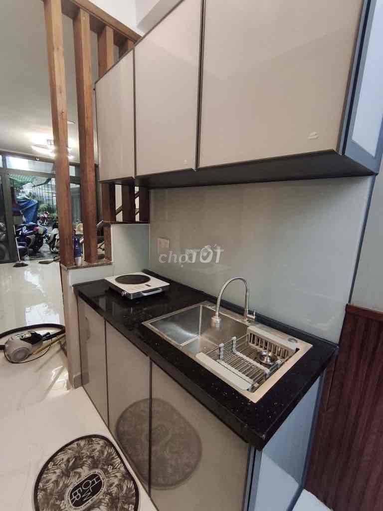 2 rooms 010 Điện Biên Phủ