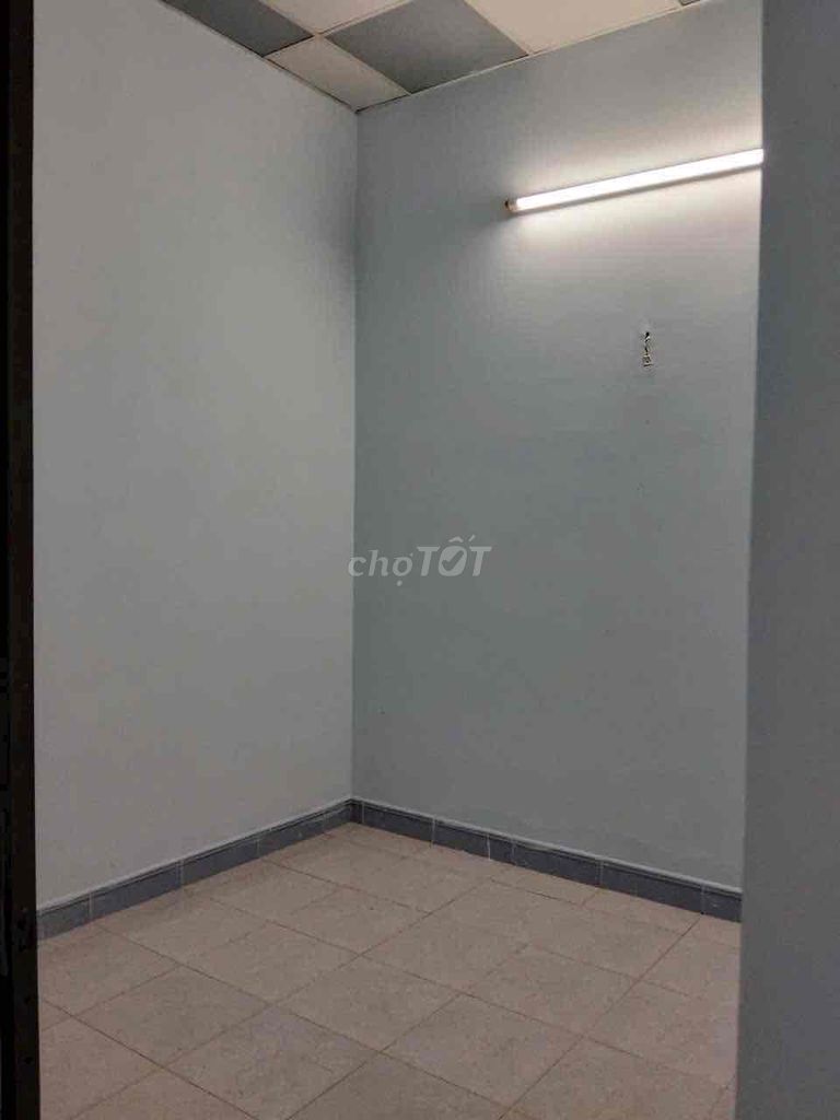 Renting the entire 98 Bùi Văn Ba alley, District 7 Area: 4 x 25 m