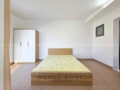 Rent the District Services Room 7 A bedroom near the toilet mart, crecent mall