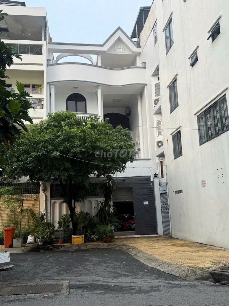 Rent 43 d Hồ Văn Huê, 070 9, Phú Nhuận area 7 x19 meters, ground 2 floor set