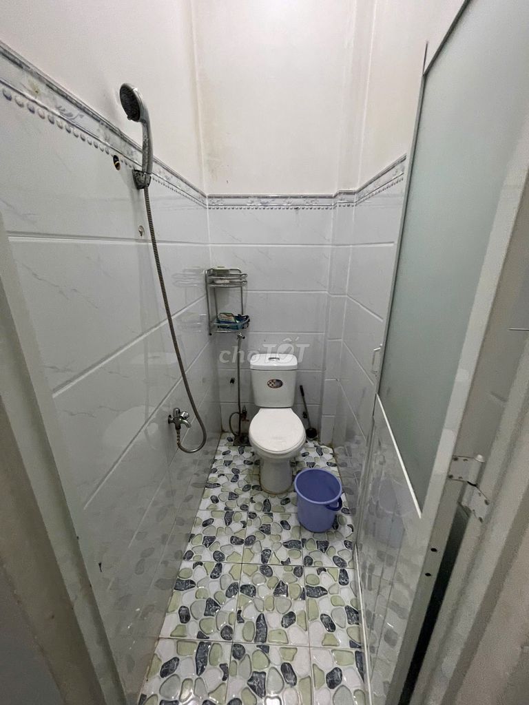renting to a house near Grymall: 2 bedrooms - 2 toilets - 8.5 million