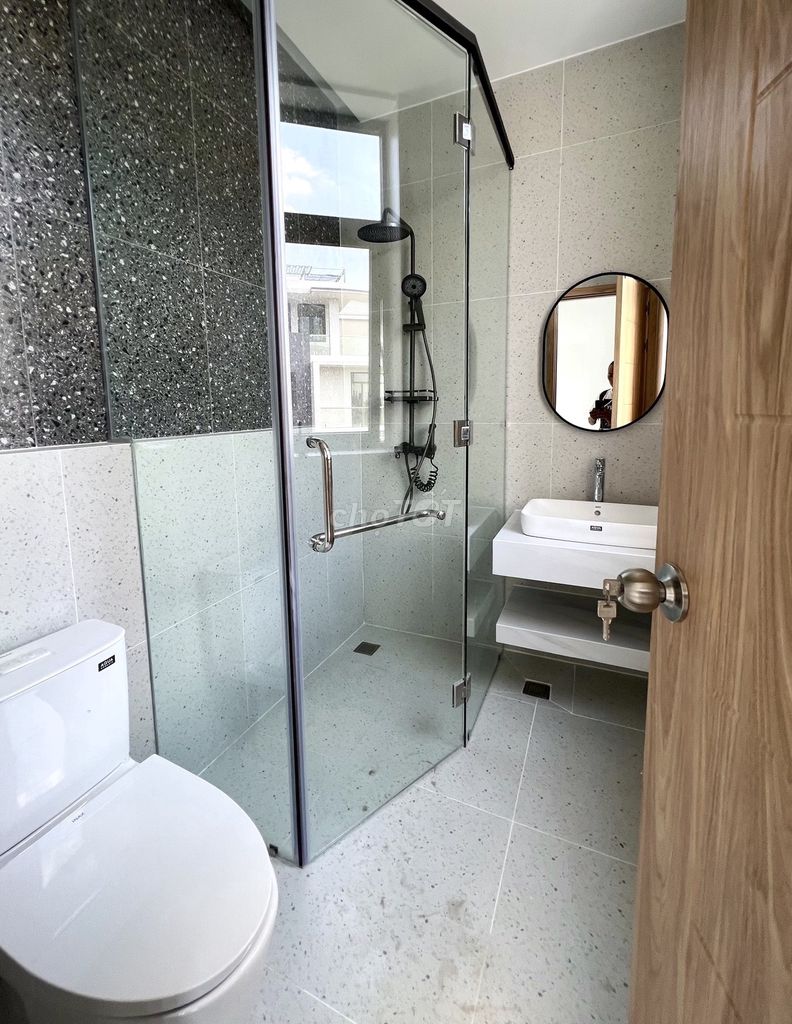 Rent 1 MM 3 L 4 bedrooms next to vp ql13 Hiệp Bình Phước Thủ Đức 15 million