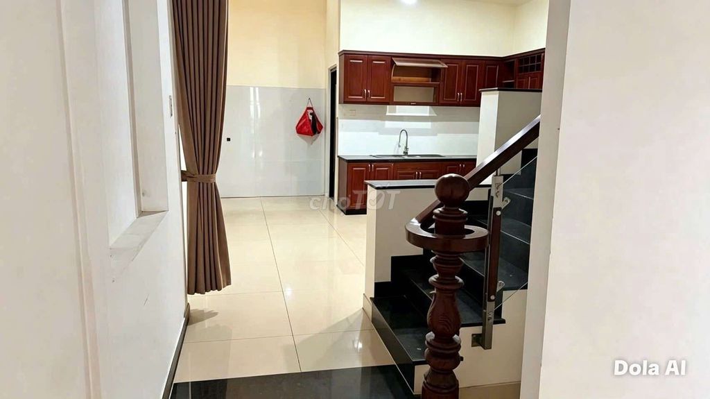 Linh Trung 220 floors - 4 bedrooms - an alley - near the bank university