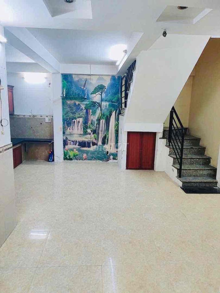 Tôn Đản original home in 4 Side: 5 mx5 x 5 meters