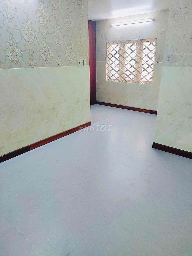 Tôn Đản original home in 4 Side: 5 mx5 x 5 meters