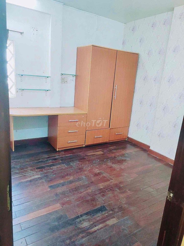 Tôn Đản original home in 4 Side: 5 mx5 x 5 meters