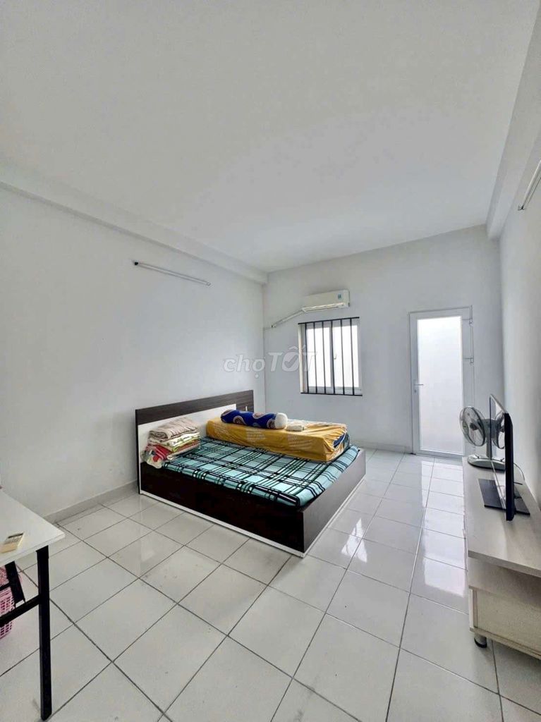 Rents 1/ Lê Văn Quới: 4 m17 meters 1 ground 1 floor, 2 bedrooms with interiors