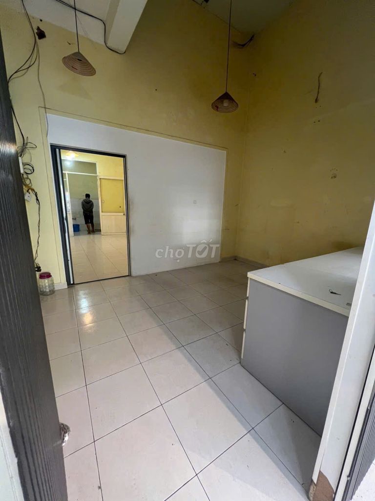 Rent a Tên Lửa (Tên Lửa area) P. Bình Trị Đông B, Q. Bt, 22 million.