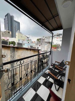Rent the apartment a balcony bedroom - a nice kitchen cup like homes fingers in the first district.