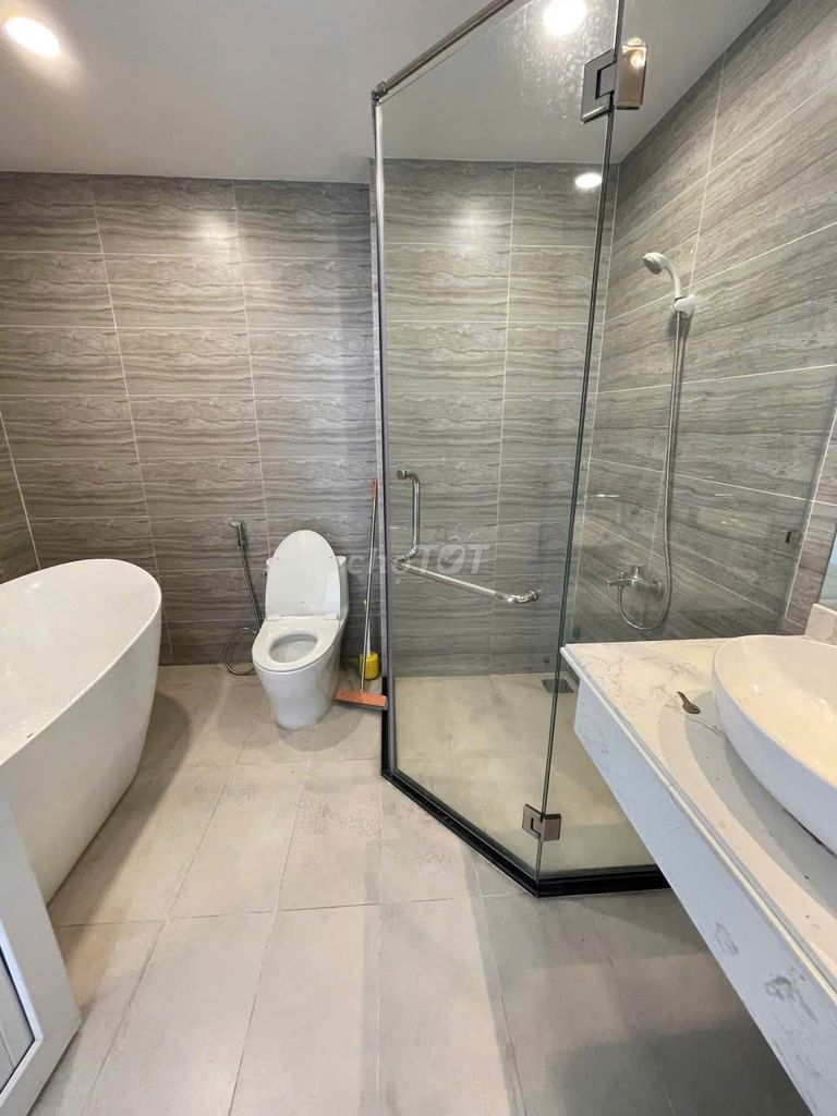 Need to rent a nice apartment to a 453-3-A Lê Văn Sỹ-7.12 district 3.