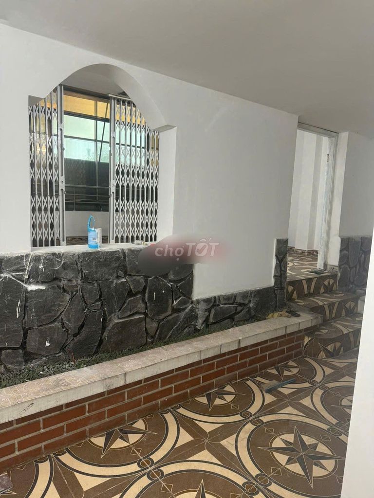 Rent one Kinh Dương Vương, 13rd District 6, 40 million.