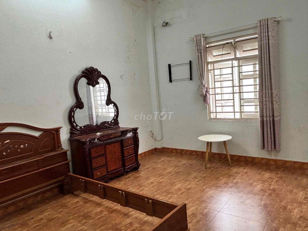 Mtkd Liên khu 10-11 — [4 x 25] 1 float 1 floor (4 bedroom, 3 toilets)