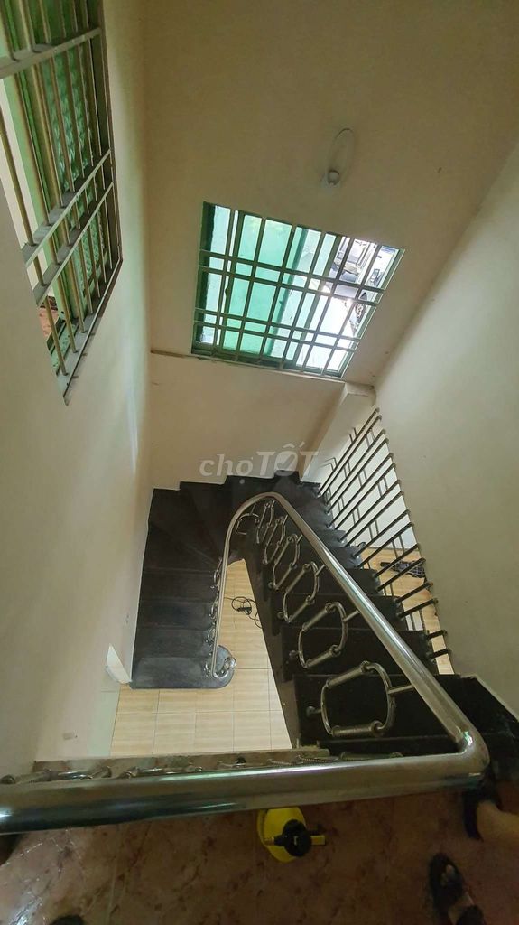 cư xá Lữ Gia alleyhouse, 1806 15, District 11, area: 5 x 12 meters floor 3 bedroom, 2 toilets
