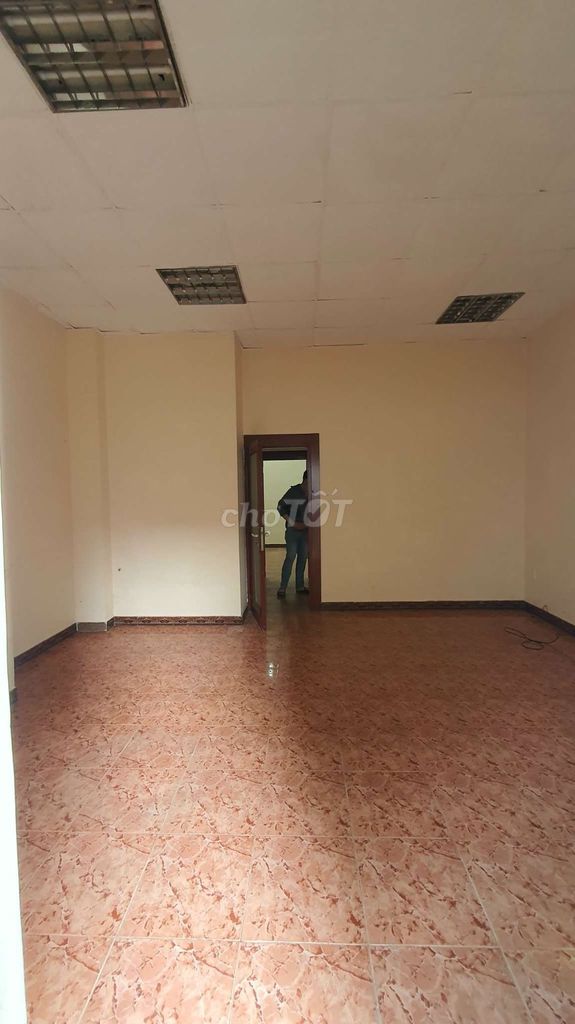 cư xá Lữ Gia alleyhouse, 1806 15, District 11, area: 5 x 12 meters floor 3 bedroom, 2 toilets