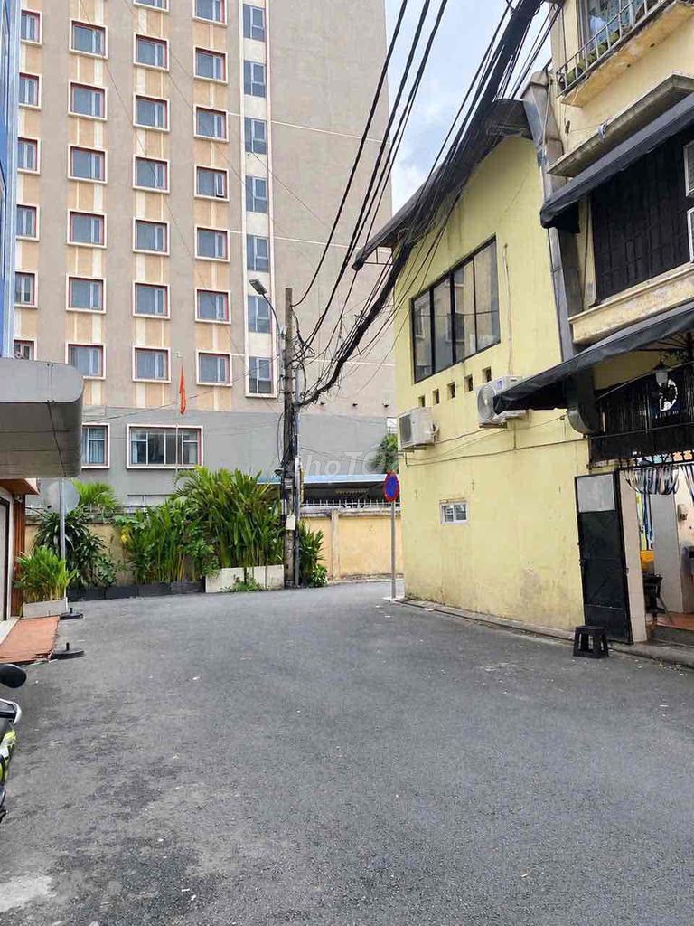 Home 6 x20 meters, elevator, Hồng Hà, 1802 2, Tân Bình