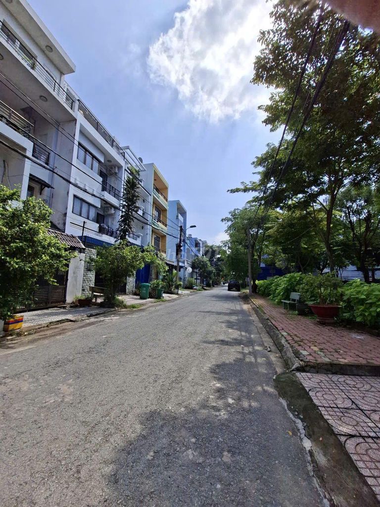 1st floor 2th floor 616c river Hiệp Bình Chánh - 3 bedroom - car, truck to place