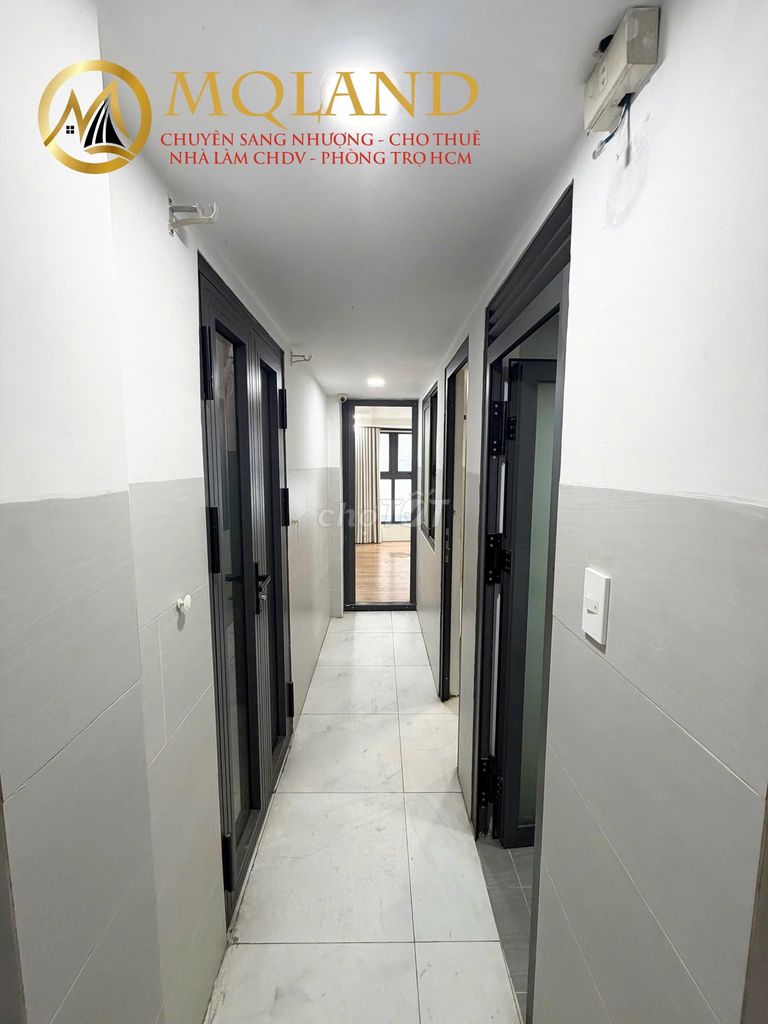 Go to six flats. We've got 25 Bình Thạnh.
