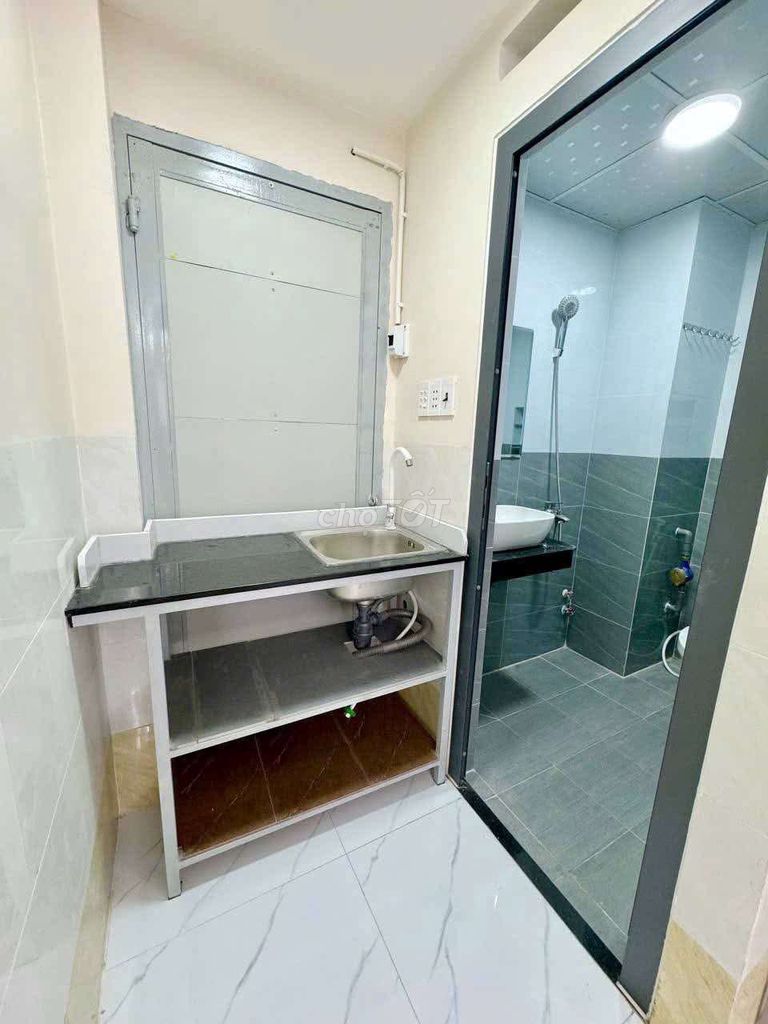 alleyhouse nearart Phan Văn Trị.