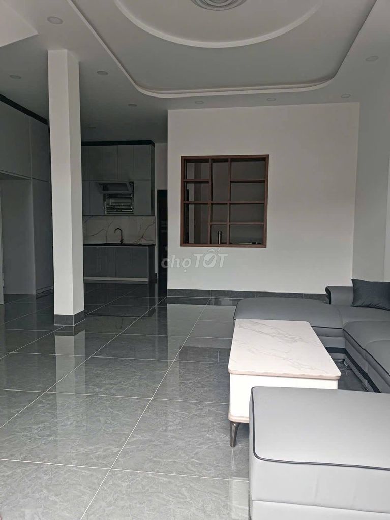 Rent 4 Funtong Bedrooms, Oil Queen One, Pacific