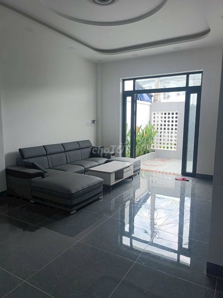 Rent 4 Funtong Bedrooms, Oil Queen One, Pacific