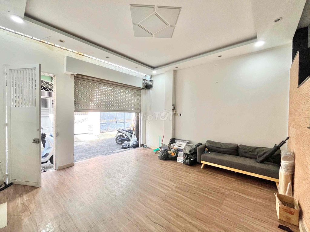 4 bedrooms, 5 x 12 meters, 191/ Hoàng Hoa Thám, 1894 13, Tân Bình, near T3 Station