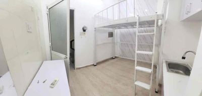 Room Bắc Hải District 10 - Lymbo - low-price.