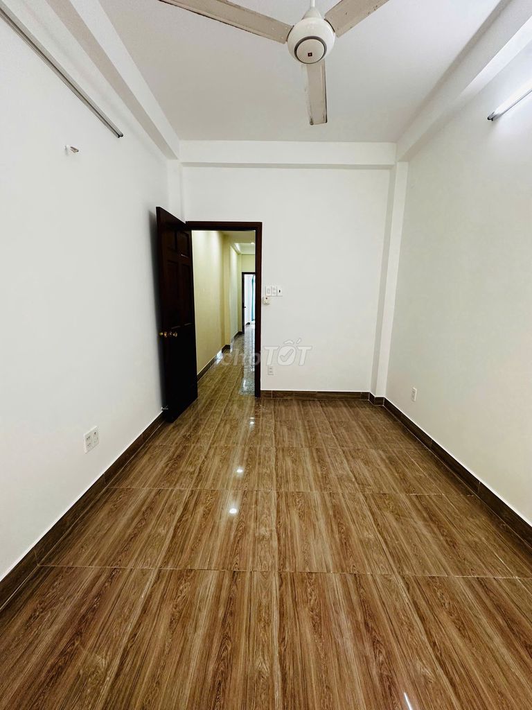 Rent the original Nguyễn Trọng Tuyển, 8th ward, Phú Nhuận