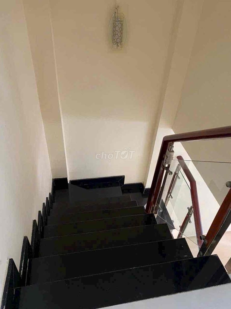 Rent an alley house - 3 bedroom - Hoàng Hoa Thám F6 Bình Thạnh