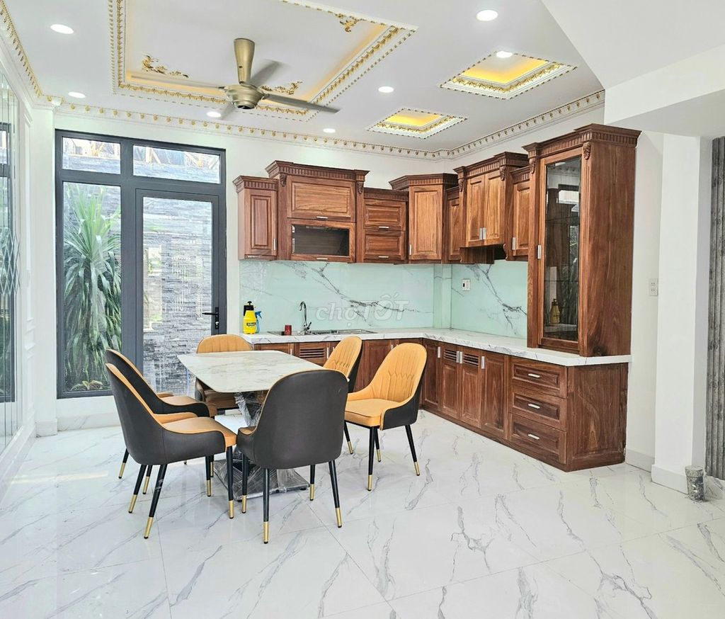 Rent a 65-foot-One-President 3-L 4 Hiệp Bình Phước Thủ Đức-13 million bedroom