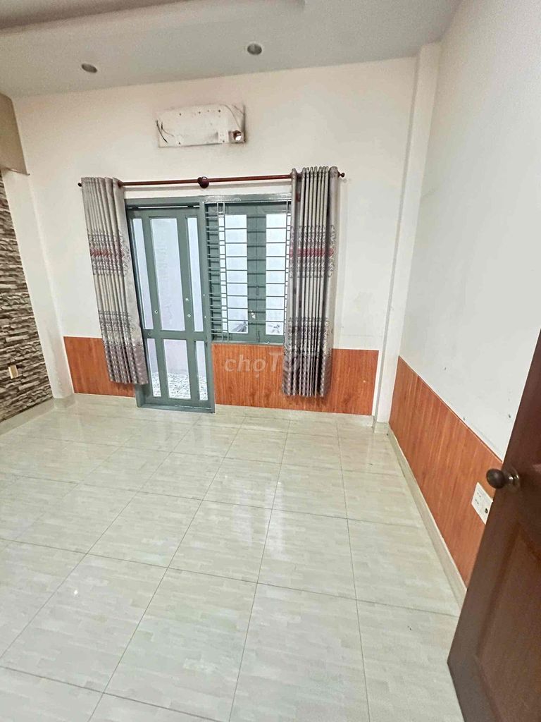 12 million flats [4 x 16] 2 upstairs (4-4 air conditioning) area.số 1– long canal