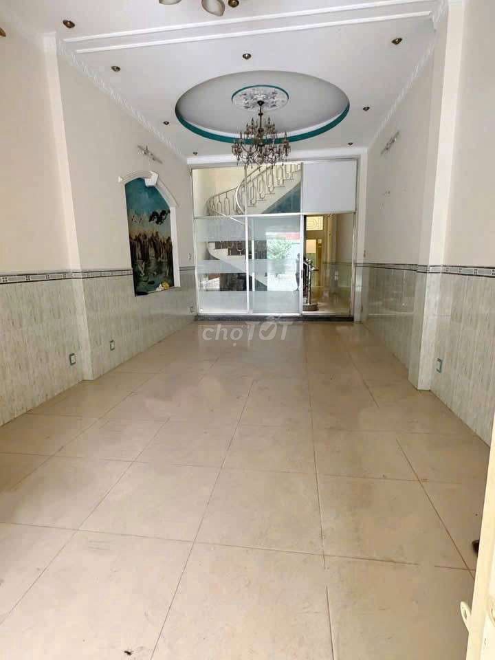Home 16 million 4 x 20. 4 Levels Near the Mat Mall Bình Tân
