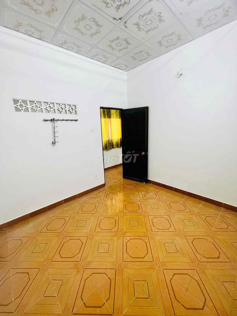 A 100-metre, two stories, four bedrooms for only 10 million: months