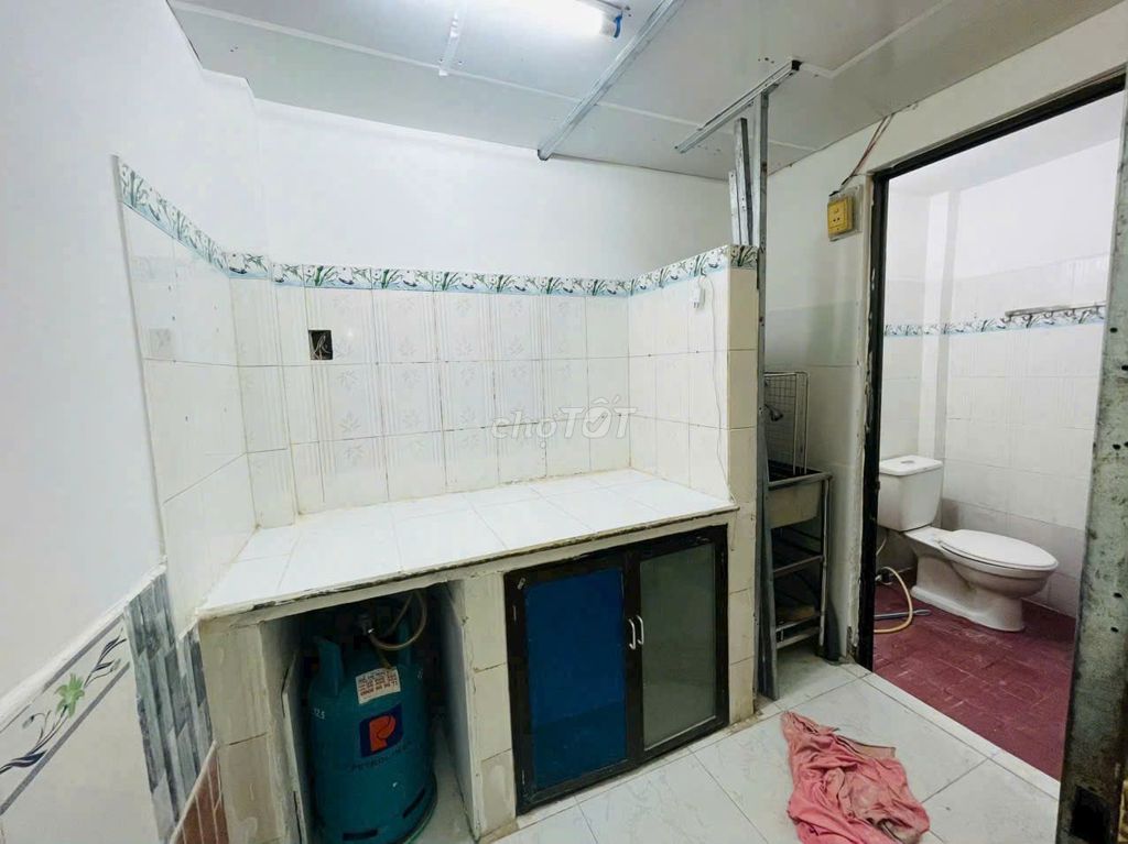 3 Mq0 3 M.Q.0.5 x8 m 1 .1 .1 .1 .1 House 2 . Bedroom