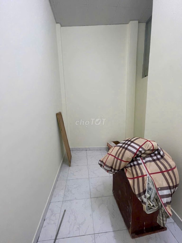 3 Mq0 3 M.Q.0.5 x8 m 1 .1 .1 .1 .1 House 2 . Bedroom