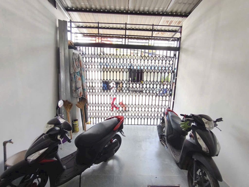 The Bùi Quang Là 60 m 1 .1 .1 .2 floor 5 bedroom.