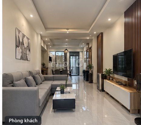Rent a Phạm Văn Chiêu cash house-- 130 million a month.