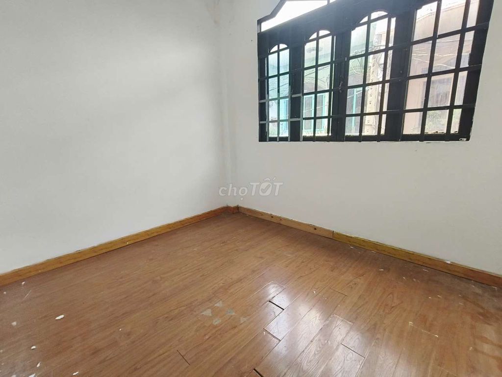 To rent the original house