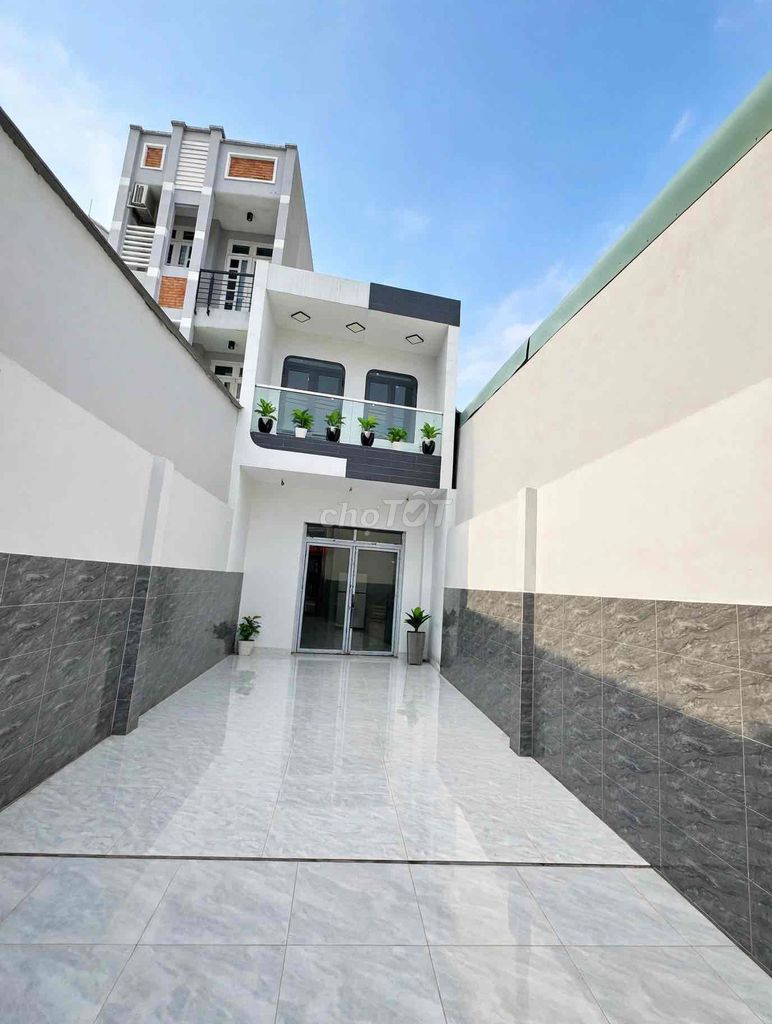 Rent 12 rooms on two floors, Lê Văn Khương.