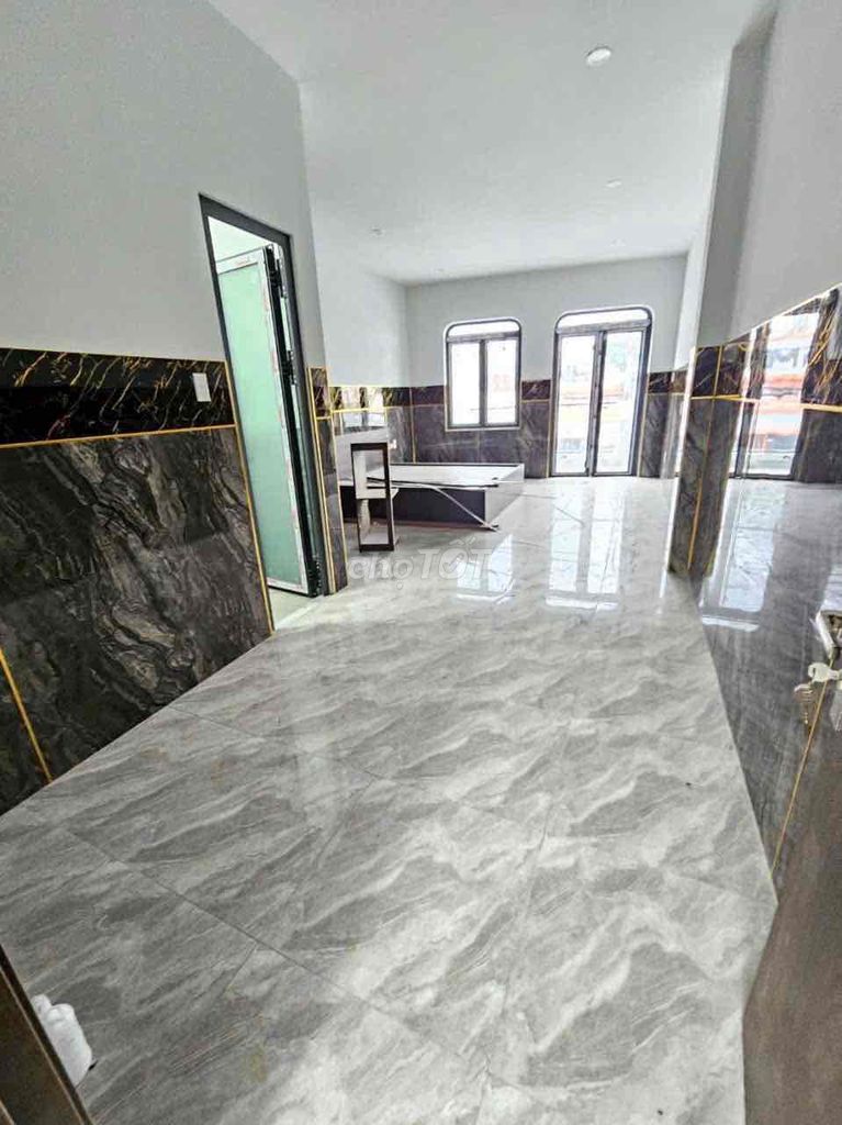 Rent 12 rooms on two floors, Lê Văn Khương.