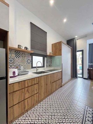 apartment one, balcony blocker 45 M2 only 7 million 5 near lotte mart, new market.