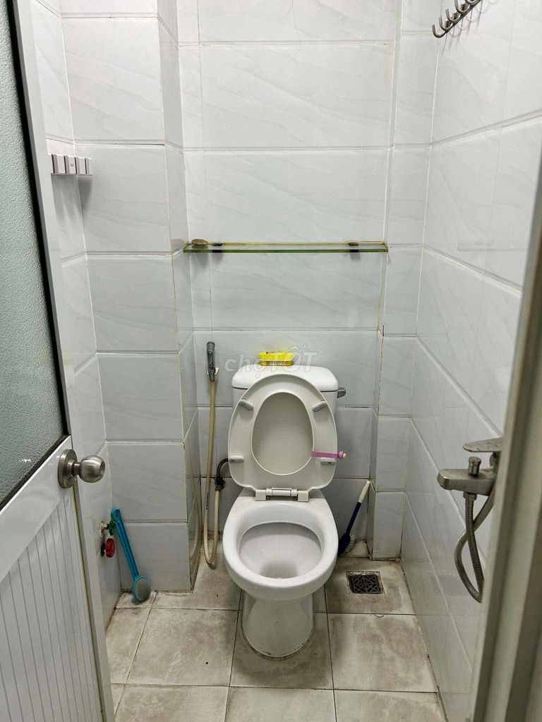 Renting a three-time-size car alley, three bedrooms, three full-scan toilets.