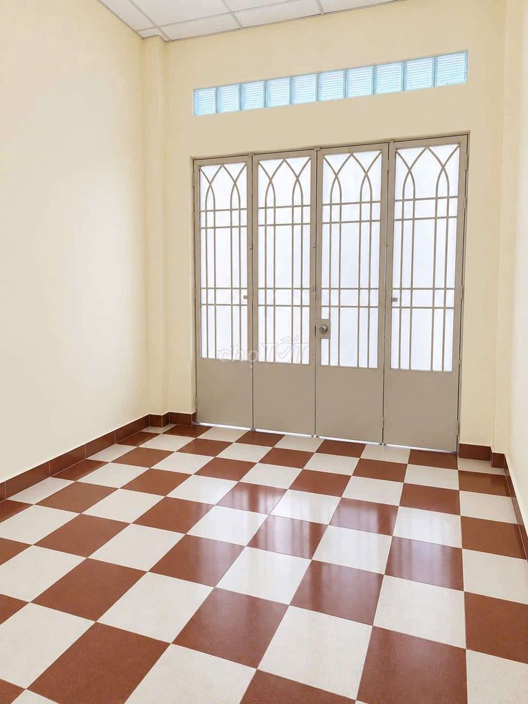 15 million-four bedrooms-Oto Đặng Văn Ngữ.