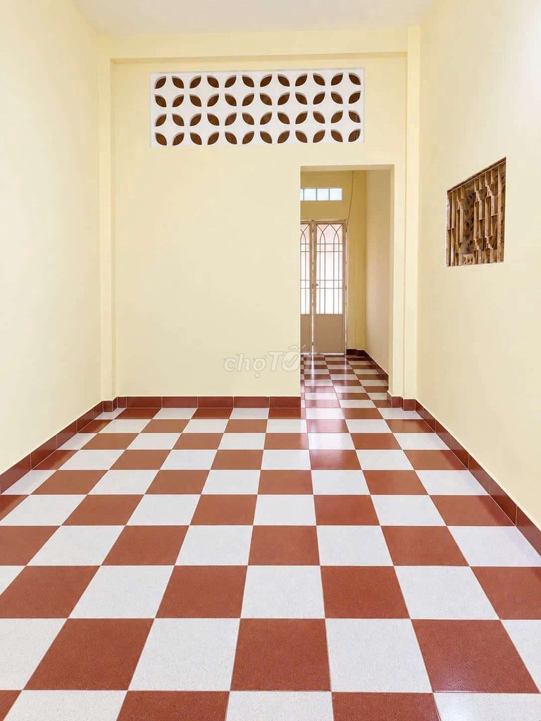 15 million-four bedrooms-Oto Đặng Văn Ngữ.